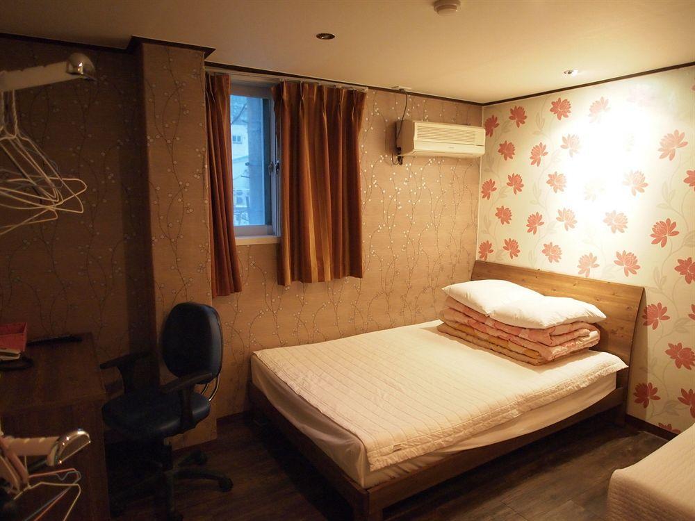 Shinchon Guest House Seul Zewnętrze zdjęcie